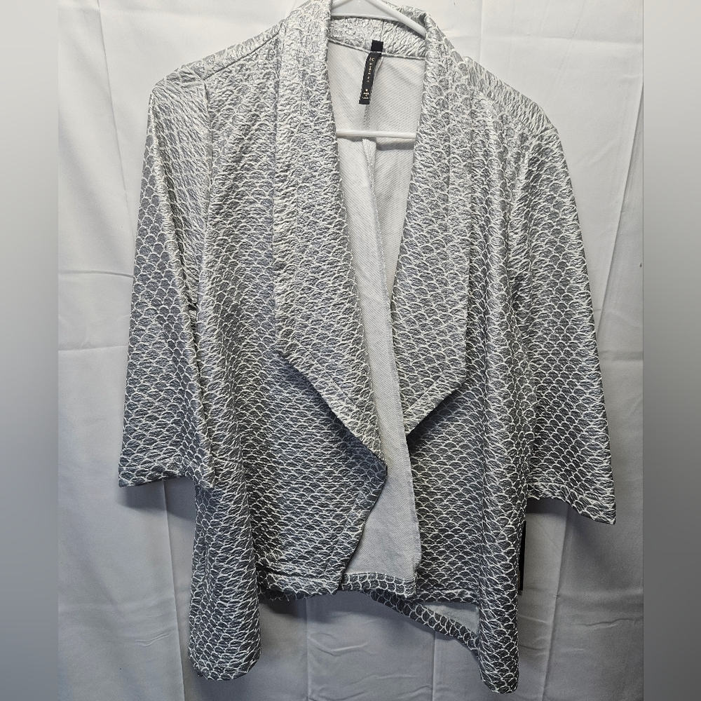 IC by Connie K Open-Front Silver and White Jacket NWT, SZ M